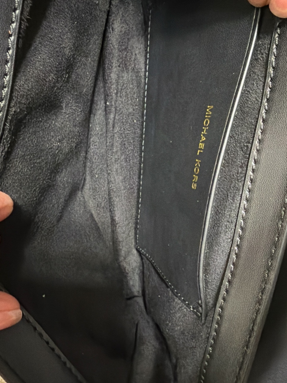 Michael Michael Kors Colby Medium Leather Shoulder Bag - Picture 12 of 14